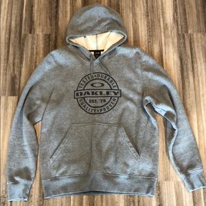 Like New - Oakley Sweatshirt - Size Large